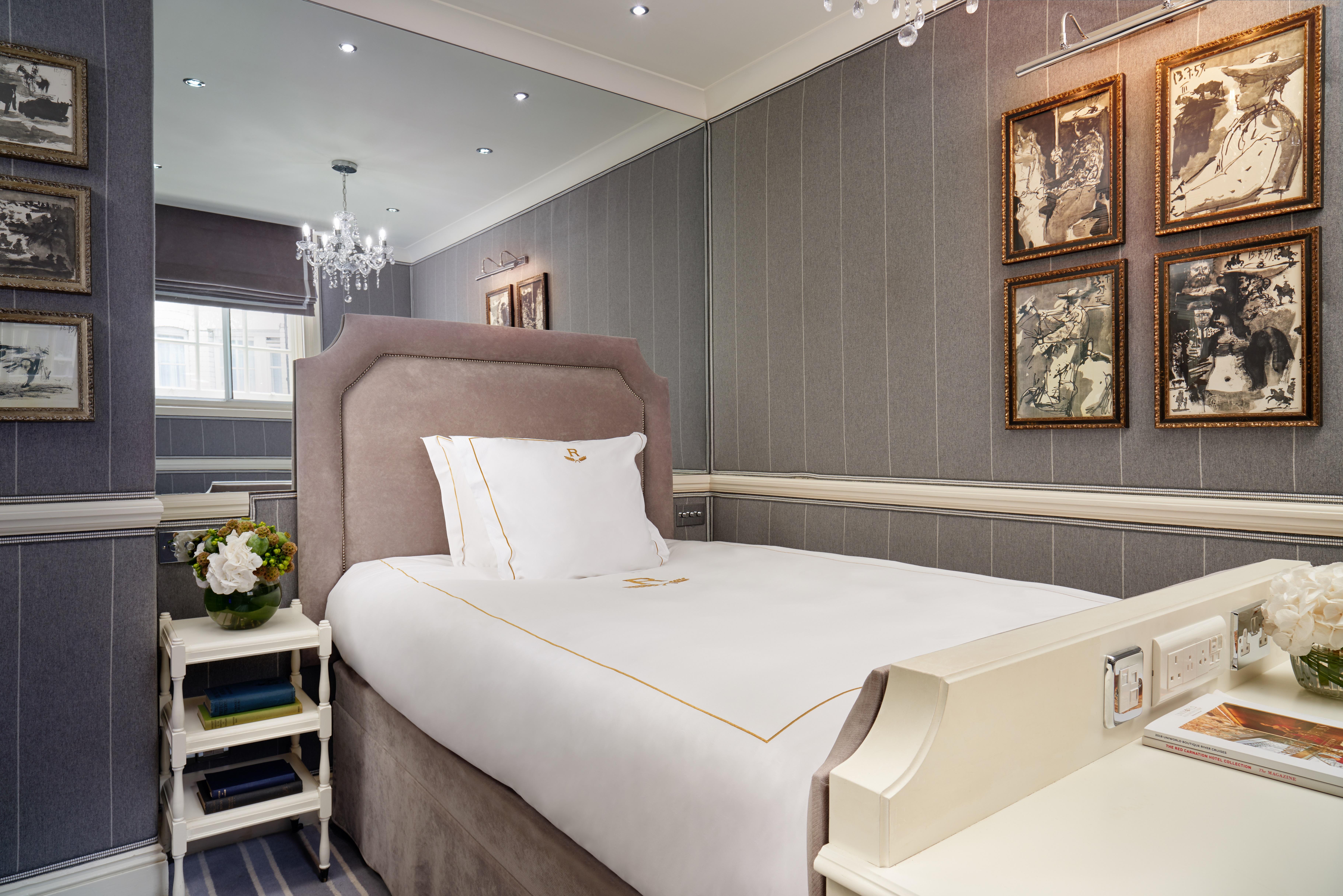 Rubens At The Palace London Bagian luar foto A single room at The Ivy Hotel