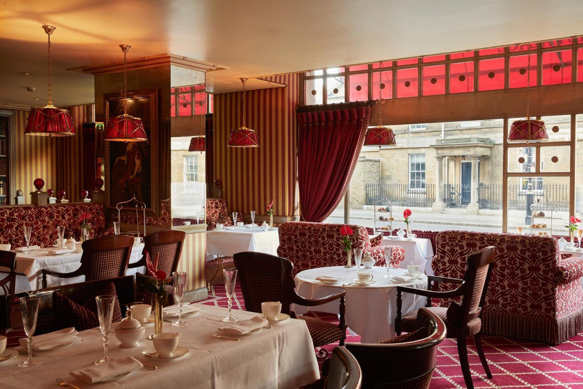 Rubens At The Palace London Bagian luar foto Interior of the restaurant